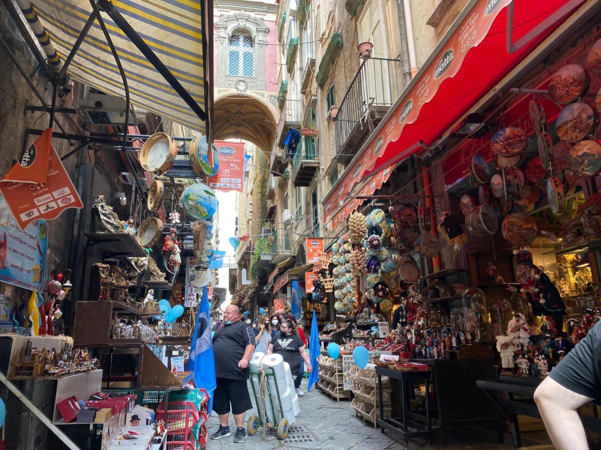 Home In Love: Balconcino Spaccanapoli Dış mekan fotoğraf