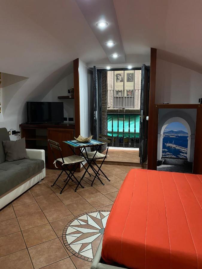 Home In Love: Balconcino Spaccanapoli Dış mekan fotoğraf